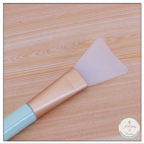 Face Mask | Serum | Exfoliant Silicone Applicator - Picture 7 of 11